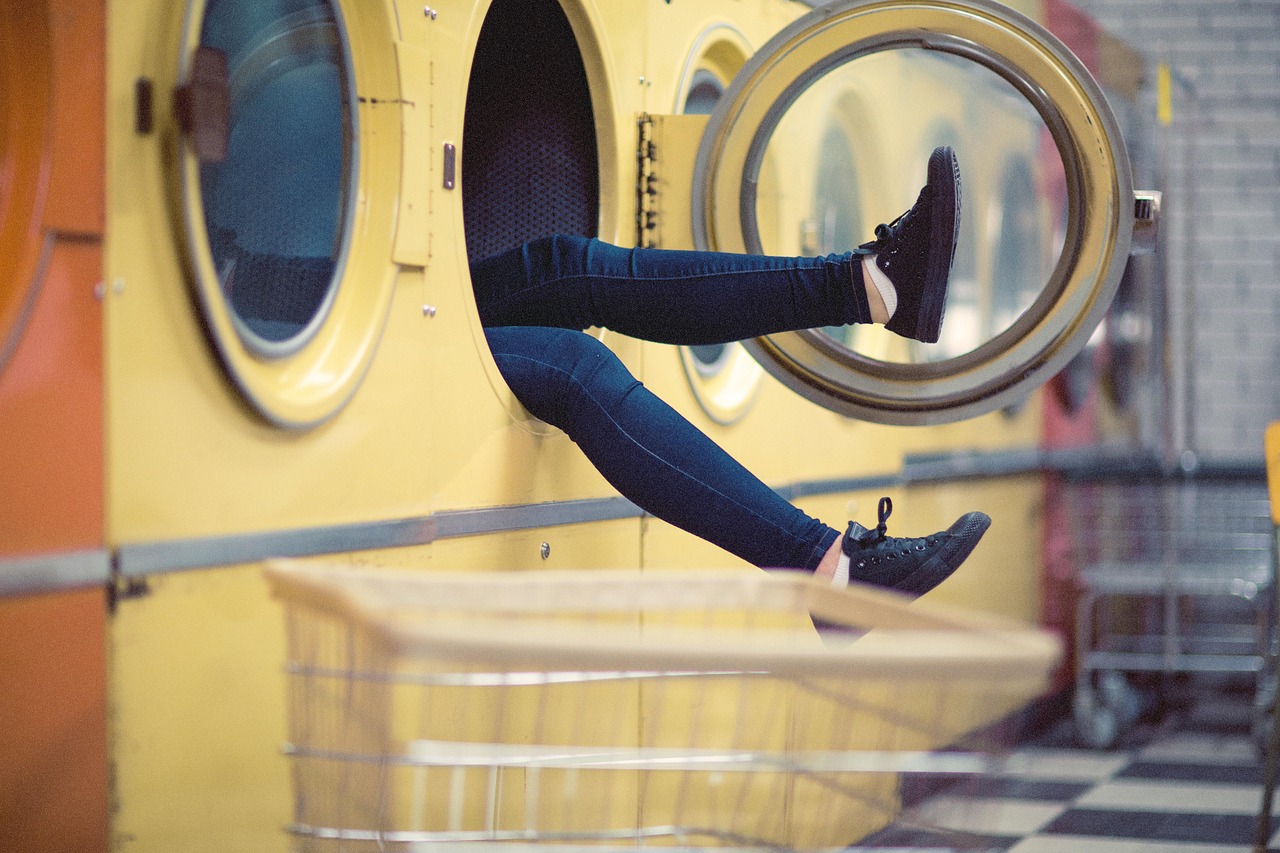 Drop-off laundromats